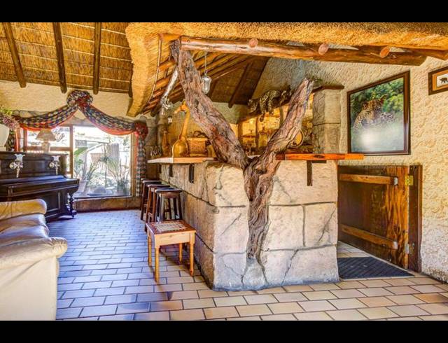 BUSINESS FOR SALE IN ASTON MANOR